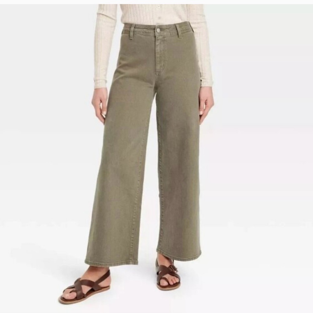 Universal Threads Sailor Wide-Leg Jeans in Olive Khaki Wash